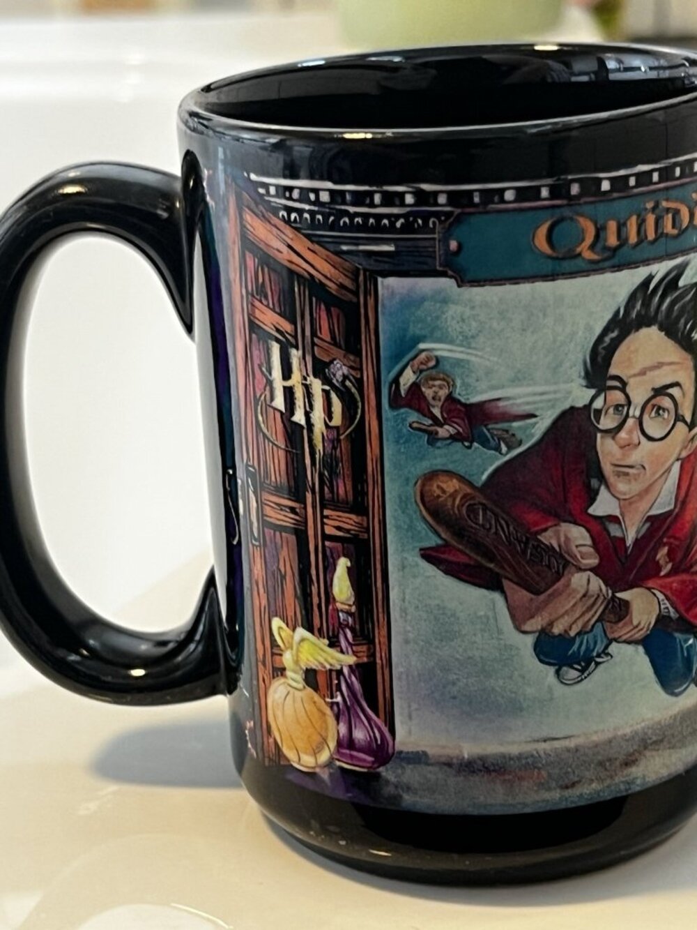 Y2K Vintage 2001 Harry Potter and the Sorcerer's Stone Quidditch Mug - Picture 13 of 13